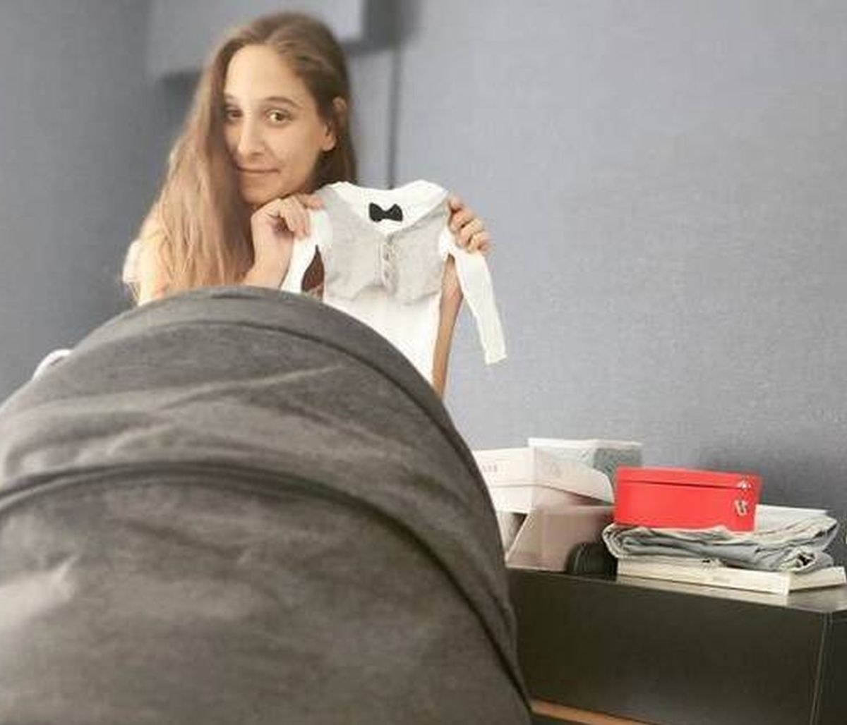 Baby boom: Γέννησε η Φωτεινή Αθερίδου - Οι ευχές των επωνύμων στο Facebook (photos)