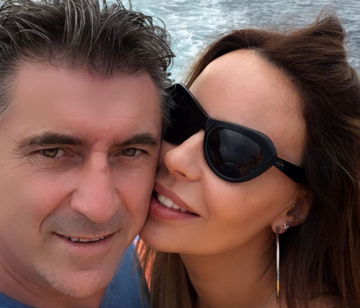 Ιωάννα Λίλη - Θοδωρής Ζαγοράκης: Η selfie με τα παιδιά τους και το αισιόδοξο μήνυμα (pics)