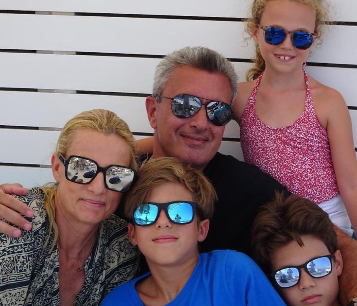 Νίκος Χατζηνικολάου: Τολμά να τσαλακωθεί δημοσιεύοντας την πιο ανατρεπτική φώτο στο Instagram