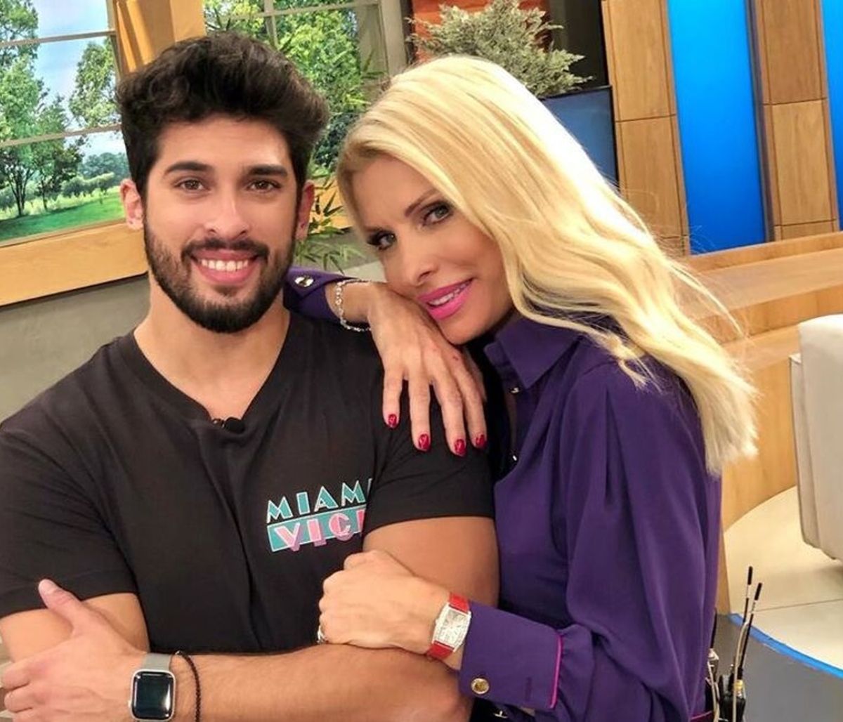 Αυτός είναι ο κούκλος συνεργάτης της Ελένης! Μπήκαμε στο Instagram account του και πάθαμε πλάκα