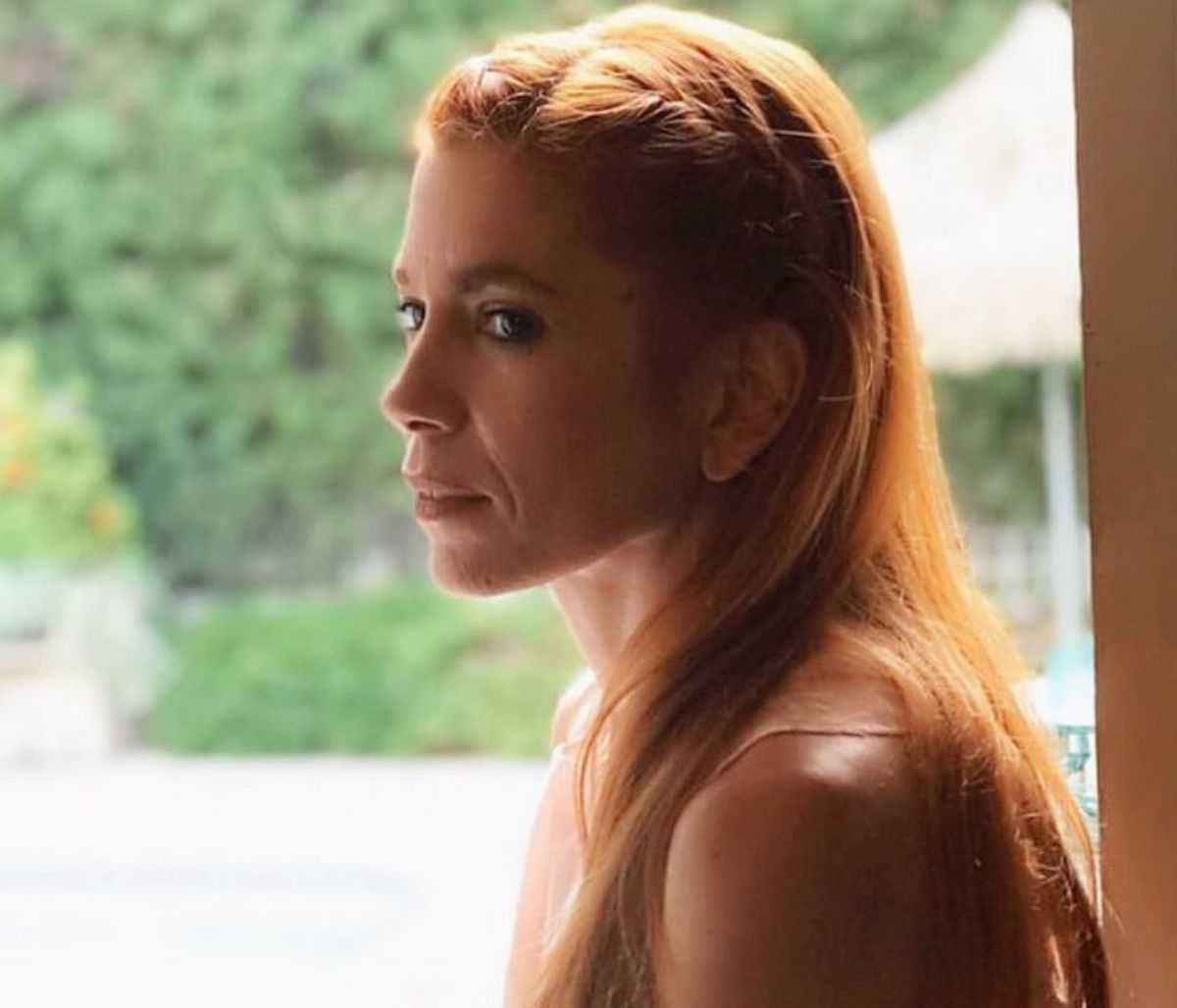 Πεντανόστιμη τάρτα με κρεμμυδάκια και διάφορα τυριά - Μια συνταγή της Μυρτώς Αλικάκη