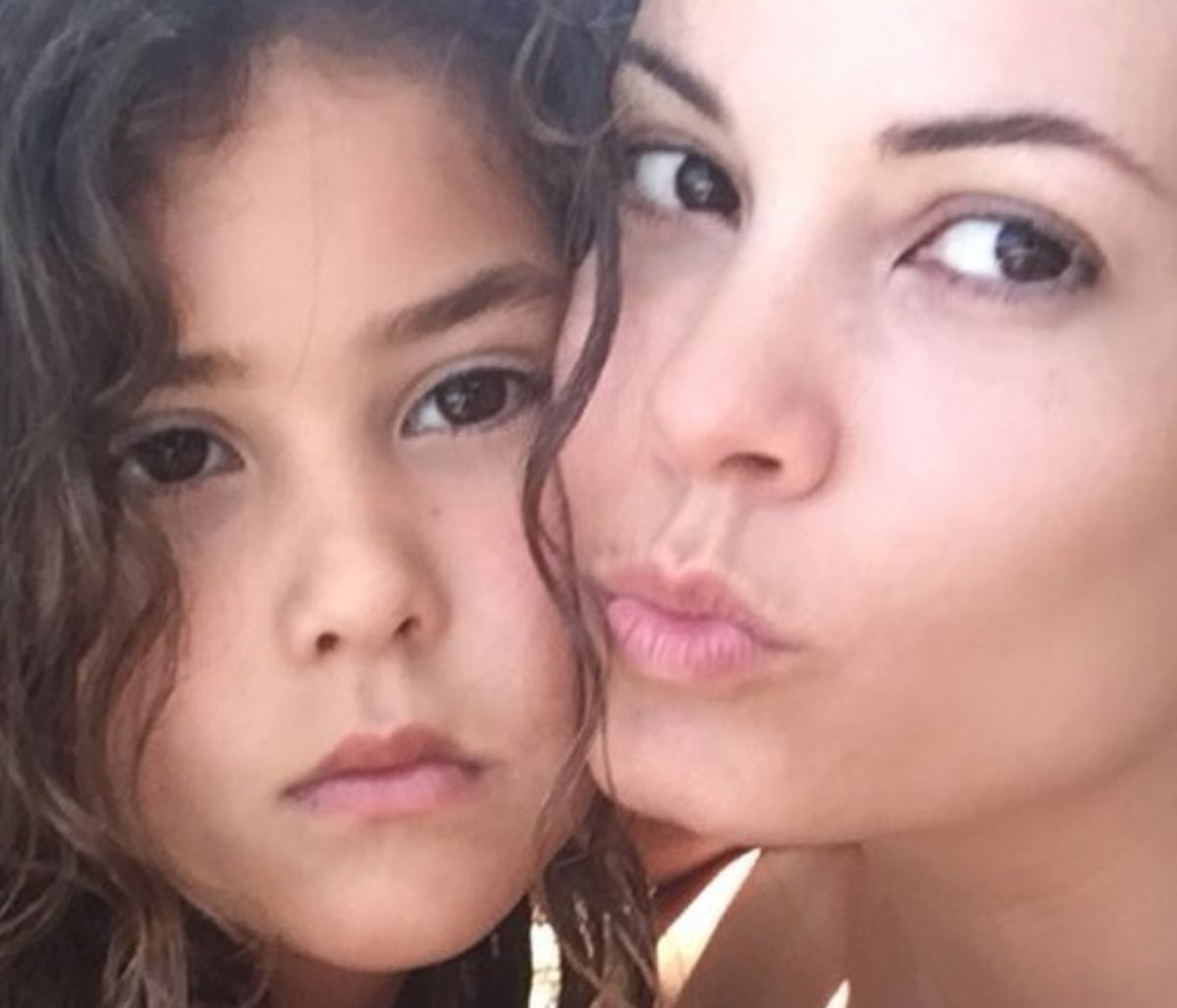 Μαρία Κορινθίου- Γιάννης Αϊβάζης: Η κόρη τους έχει γενέθλια - Οι ευχές και η τούρτα υπερπαραγωγή