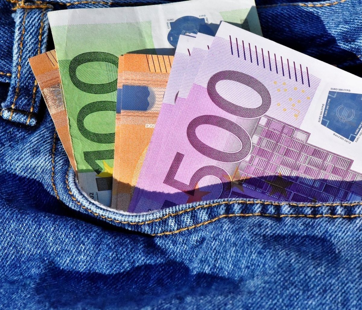 Κοινωνικό μέρισμα 2019: «Κλείδωσε»! Δείτε πότε θα μπουν στο λογαριασμό σας τα 700 ευρώ