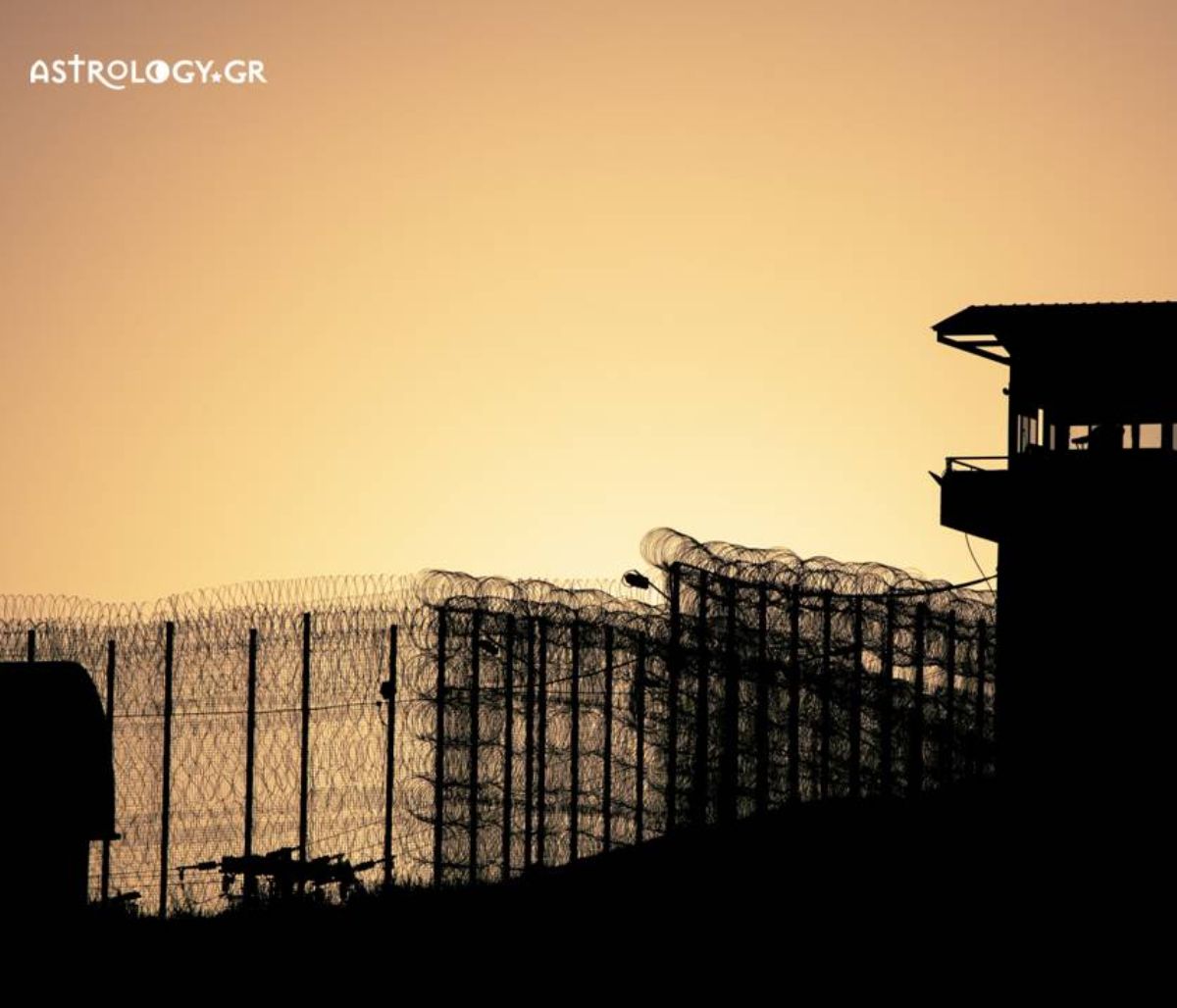 Μήπως είδες στο όνειρό σου στρατόπεδο;