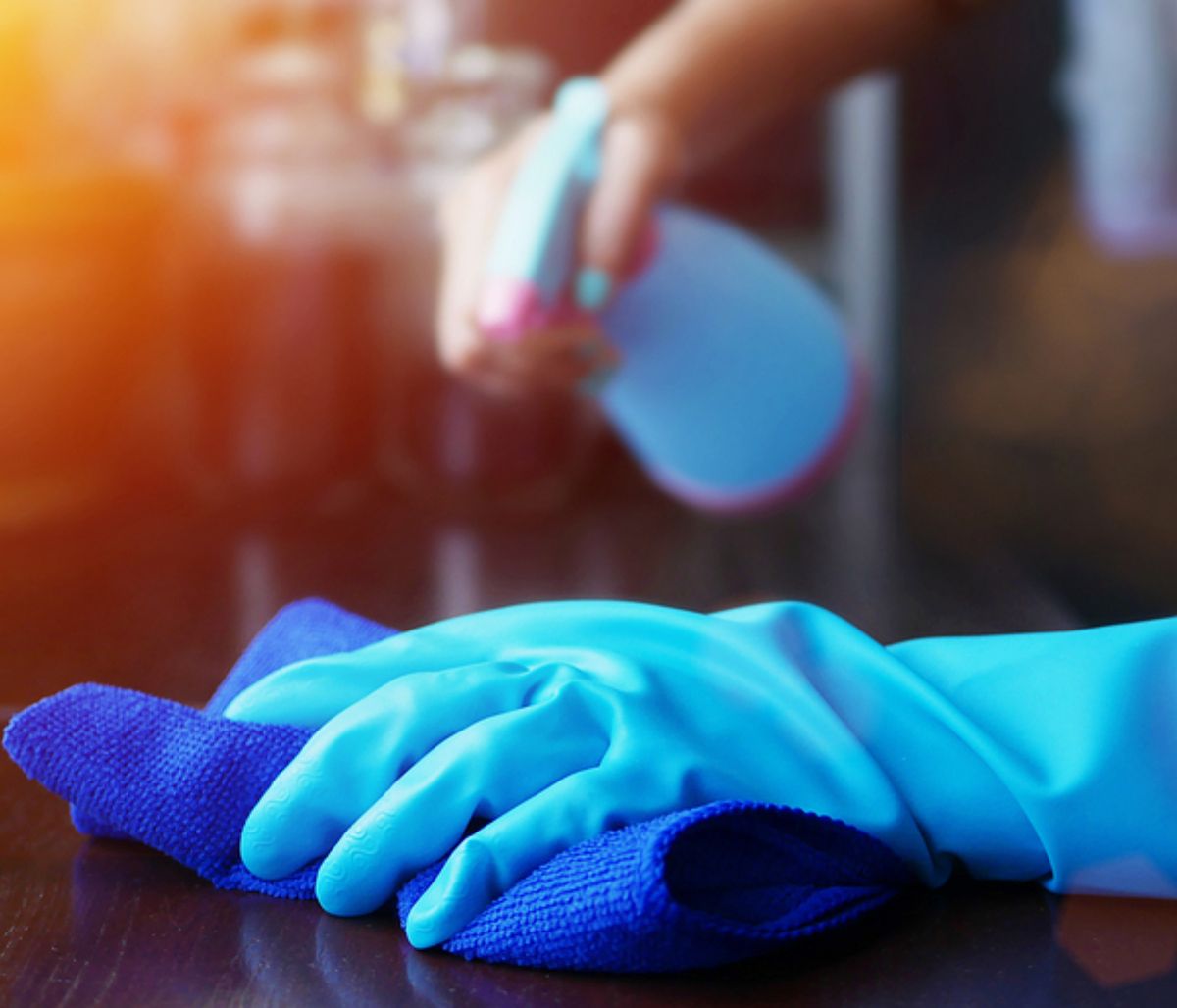 Κορονοϊός: 12 αντικείμενα που πρέπει να απολυμαίνετε καθημερινά (εικόνες)