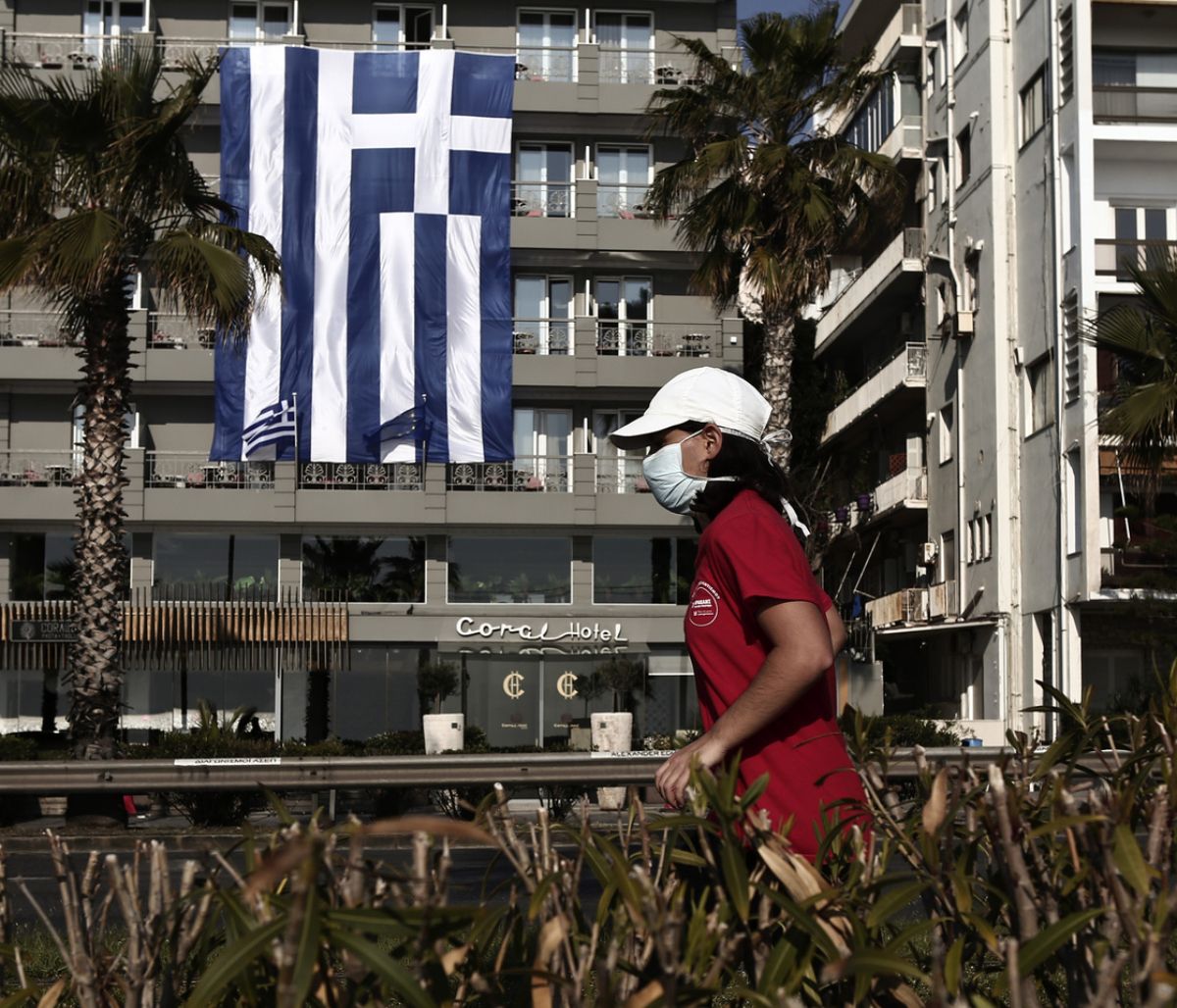 Κορονοϊός: Το σενάριο για την Ελλάδα – Τι φοβούνται οι επιστήμονες