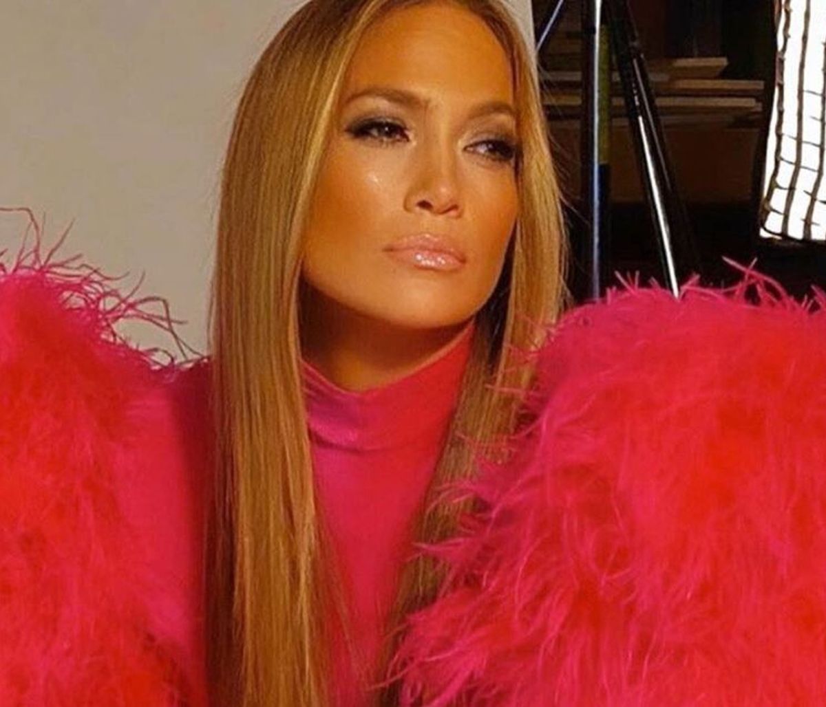 Η Τζένιφερ Λόπεζ έχει σωσία και είναι… κομμάτια! (photos)