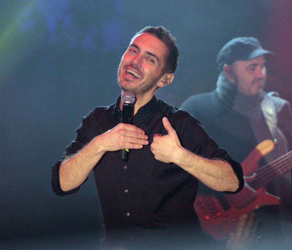 Γιορτή της μητέρας: Η τρυφερή αφιέρωση του Μιχάλη Χατζηγιάννη στη μητέρα του συγκινεί! (pics)