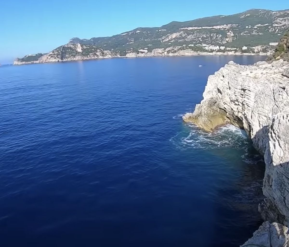 Κέρκυρα: Ψάρεψαν «γίγαντα» 24,3 κιλών με το καλάμι τους (photos)