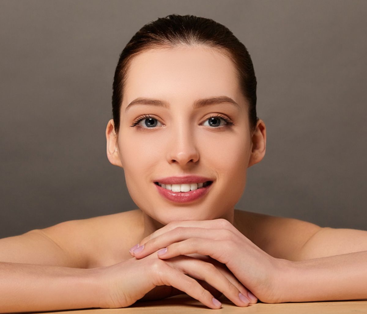 Οι τροφές που καθαρίζουν φυσικά την επιδερμίδα (εικόνες)