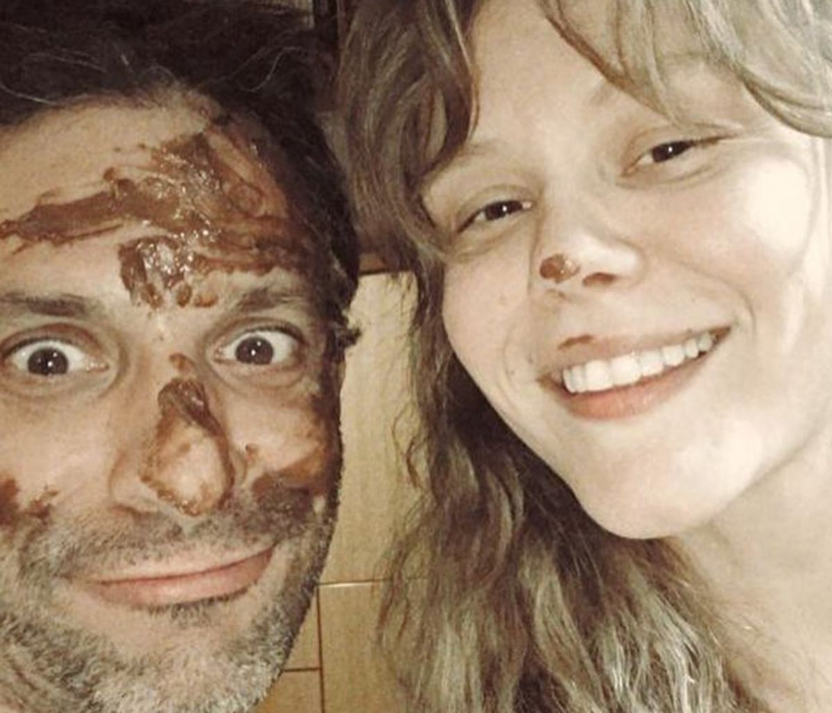 Γιώργος Χρανιώτης: Δείτε τον να βάφει το παιδικό δωμάτιο λίγο πριν γίνει για πρώτη φορά μπαμπάς