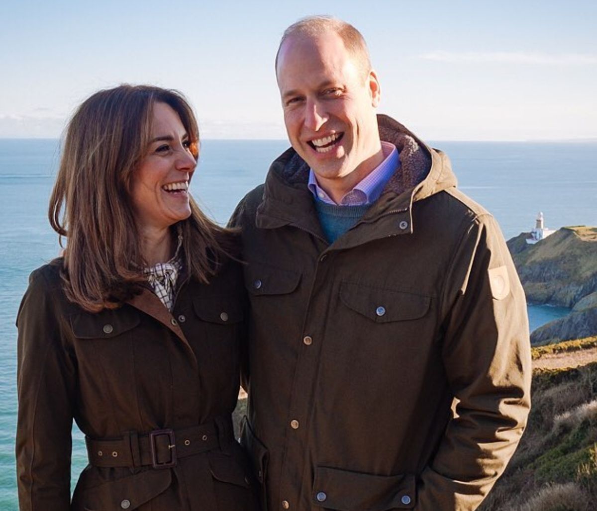 Kate Middleton: Τα πιο όμορφα και κομψά χτενίσματα που έχει κάνει (vid)