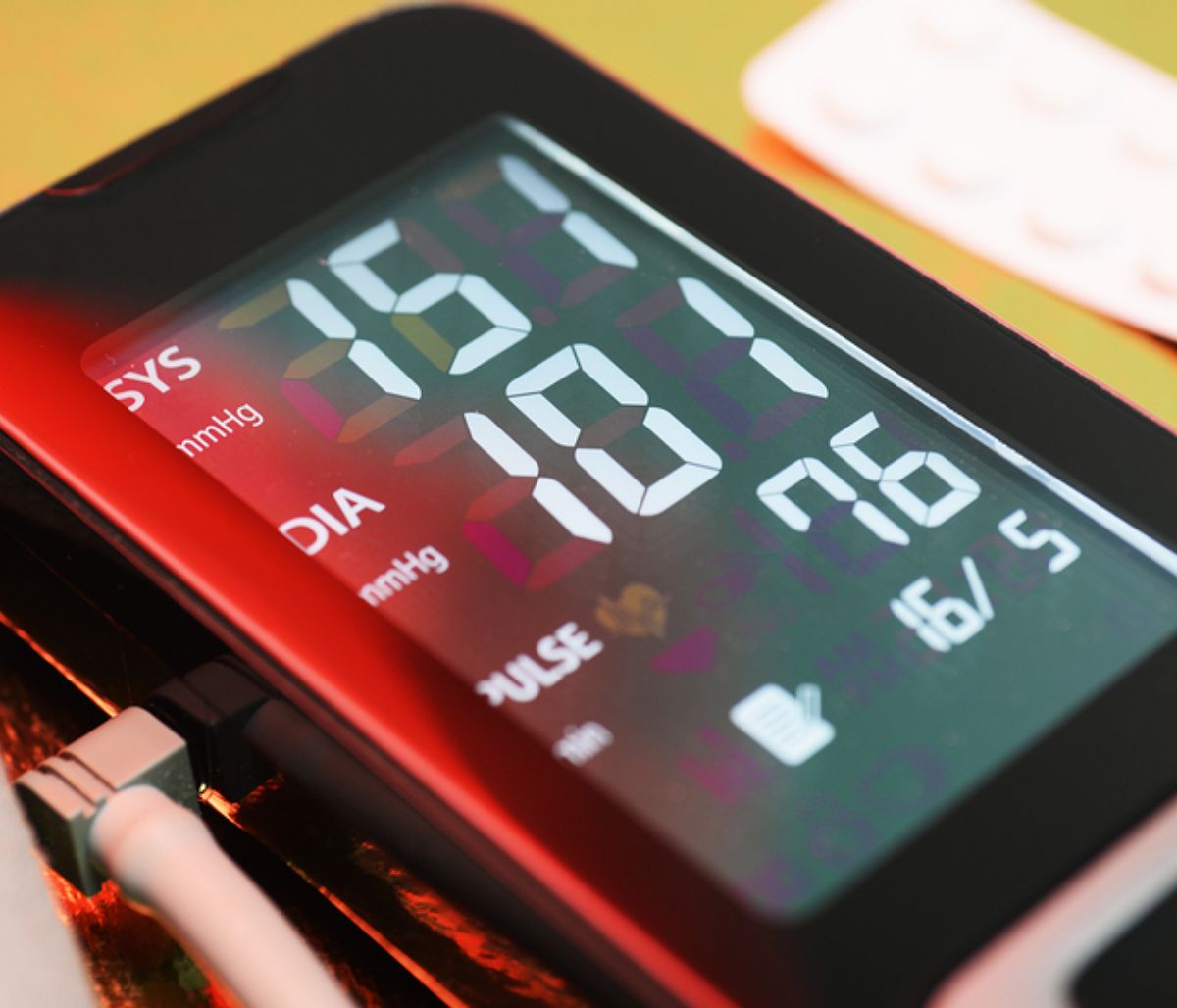 Υψηλή αρτηριακή πίεση: Πώς θα αποφύγετε να εξελιχθεί σε υπέρταση (εικόνες)