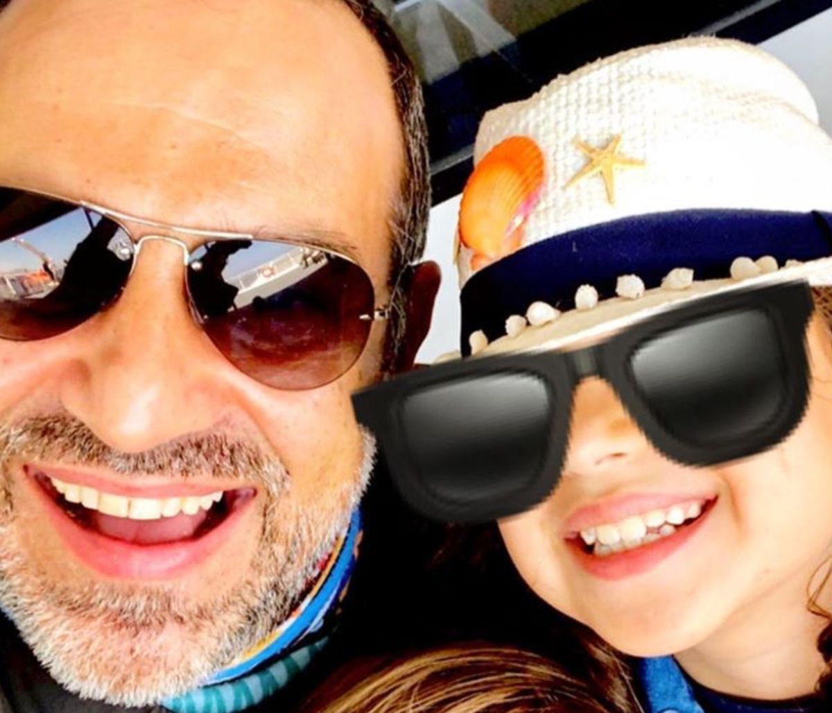 Κρατερός Κατσούλης: Δημοσίευσε φώτο των παιδιών του από τα Κουφονήσια