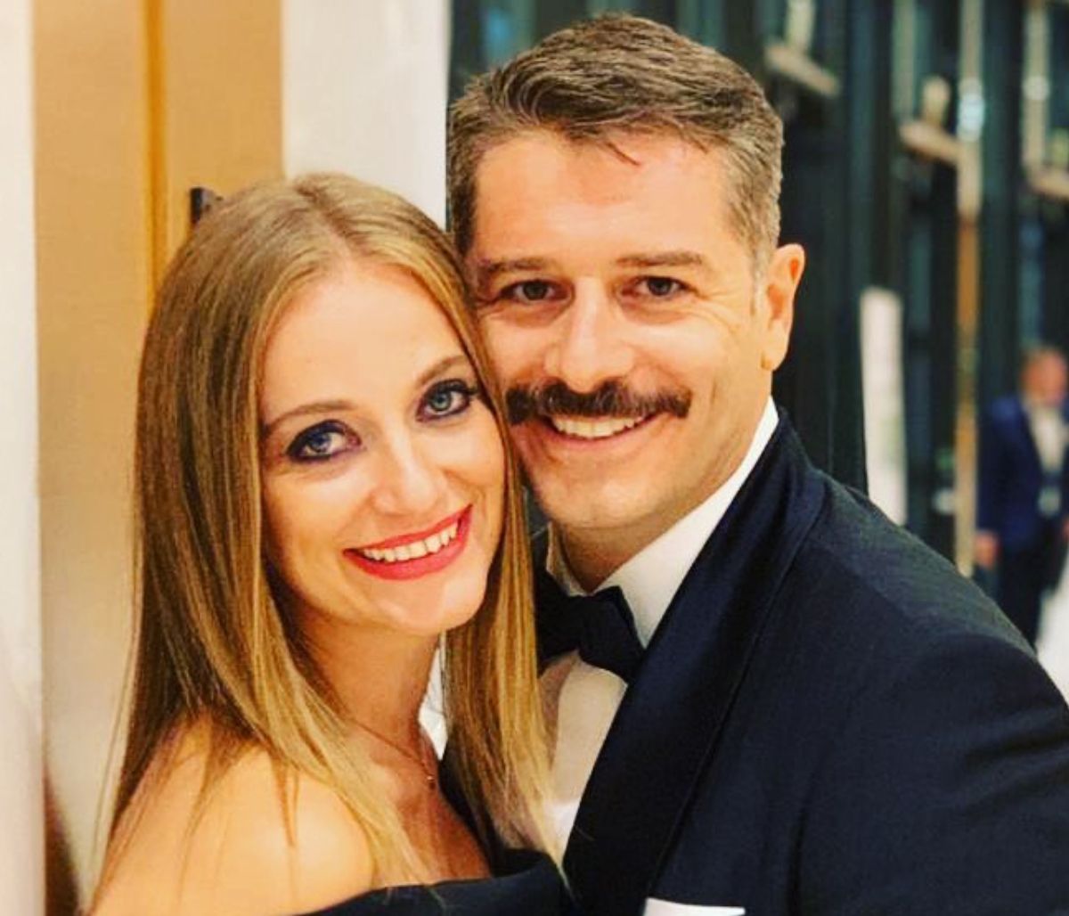 Μπουρδούμης-Δροσάκη: Το πρώτο βίντεο με τον νεογέννητο γιο τους