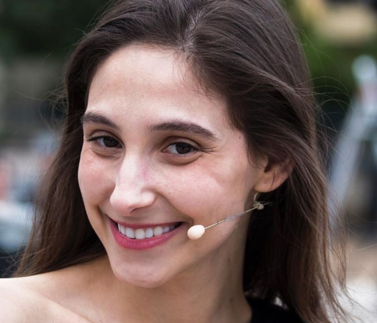 Φωτεινή Αθερίδου: Στην αιώρα αγκαλιά με τον γιο της - Δείτε φώτο