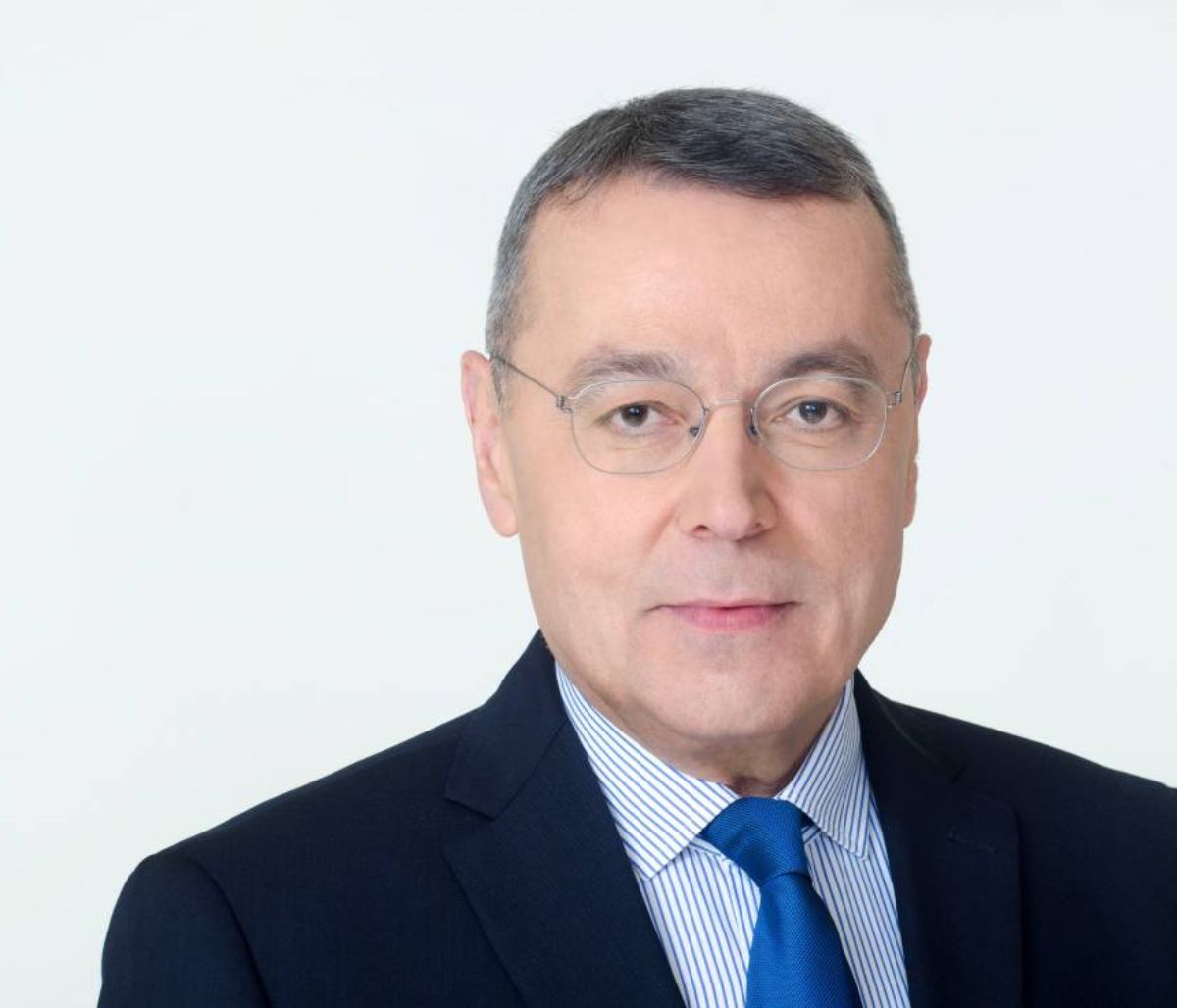 Η σπάνια φωτογραφία του Αιμίλιου Λιάτσου με τους εγγονούς του