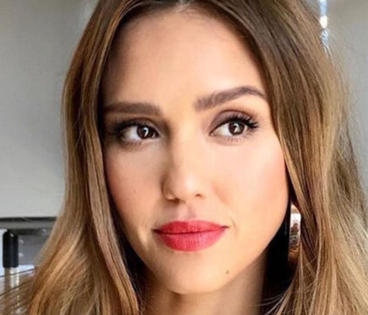 Jessica Alba: Αυτό είναι το smoothie που πίνει κάθε πρωί και μένει αδύνατη