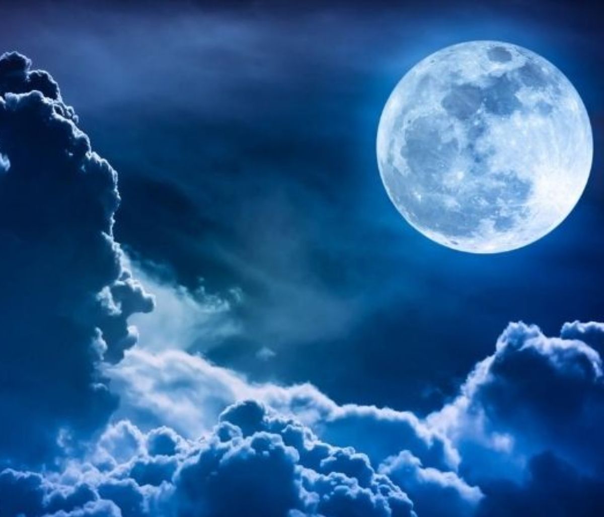 Σήμερα 02/09: Πανσέληνος στους Ιχθύς-Τα σύννεφα φέρνουν βροχή!