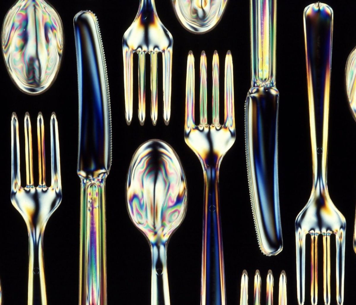 Εσείς πώς βάζετε τα μαχαιροπίρουνα στο πλυντήριο; - Ο σωστός τρόπος (photos)