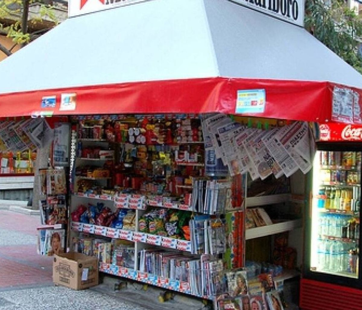 Μπορούν τα περίπτερα να πουλούν αλκοολούχα ποτά μετά τις 12; Δείτε τι πραγματικά ισχύει