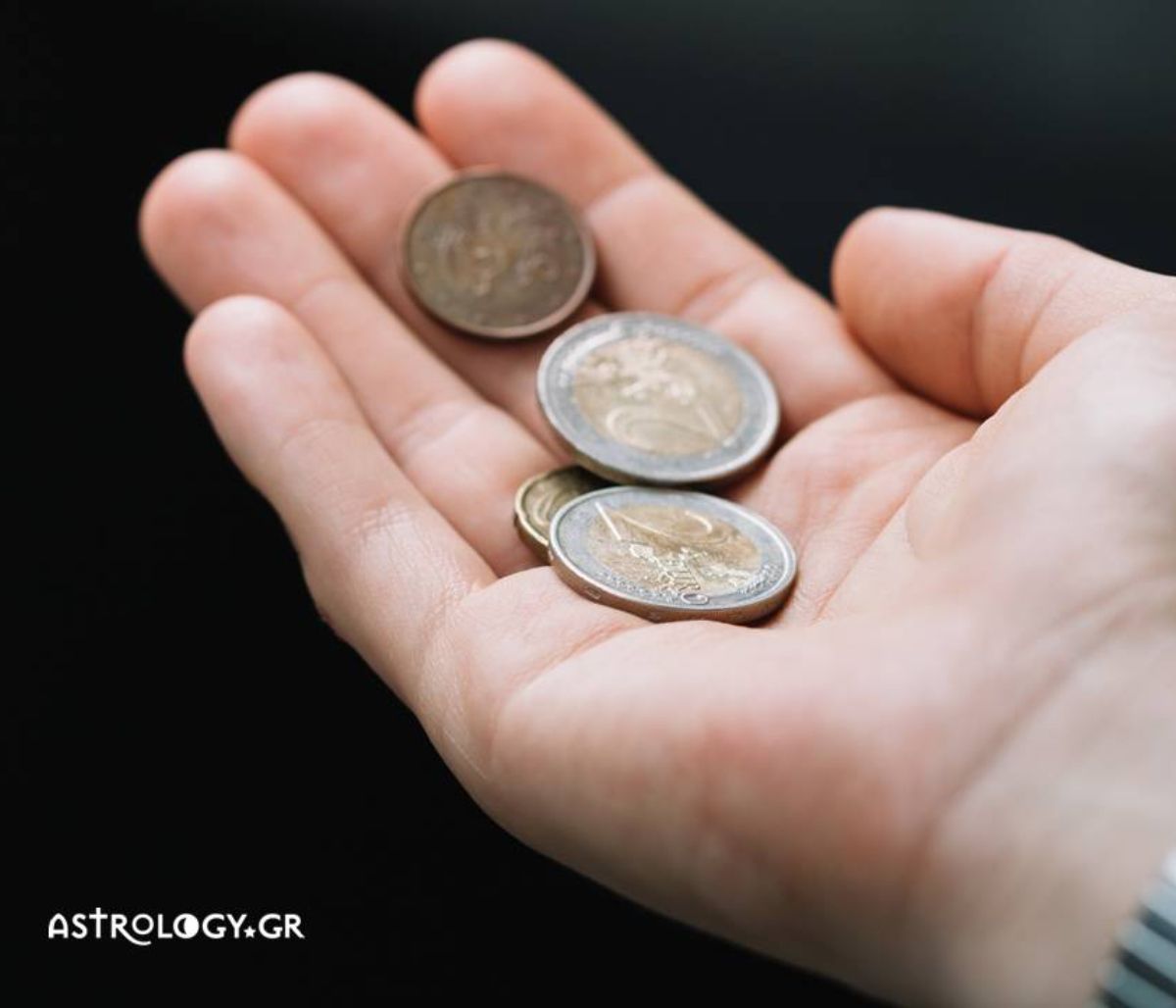 Είδες στο όνειρό σου ότι δίνεις ή σου δίνουν ελεημοσύνη;