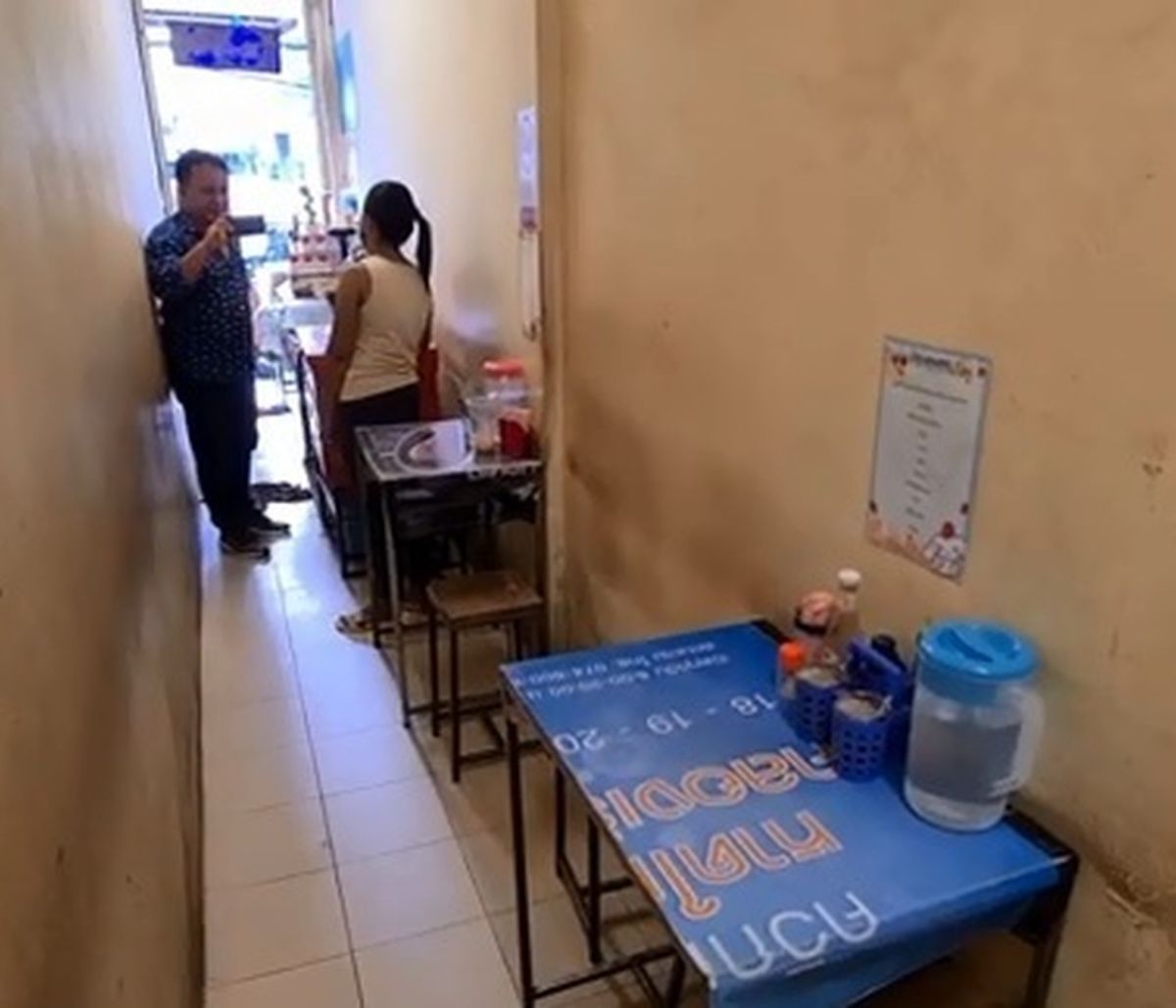 Αυτό είναι το πιο στενό εστιατόριο στον κόσμο (video)