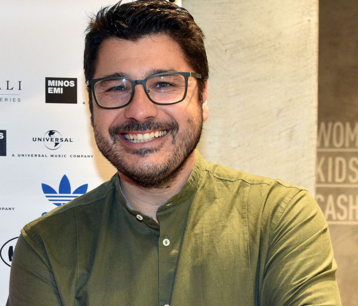 Ο Λάμπρος Κωνσταντάρας στο gossip-tv: «Πρόσεχα πάρα πολύ! Δεν ξέρω πού κόλλησα κορονοϊό»