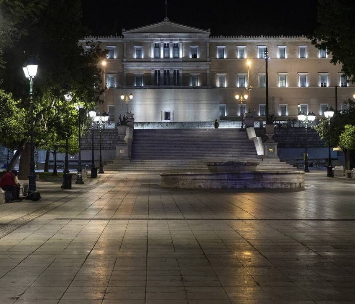 Γενικό lockdown: Τότε θα «πατήσει το κουμπί» η κυβέρνηση - Η απόφαση Μητσοτάκη