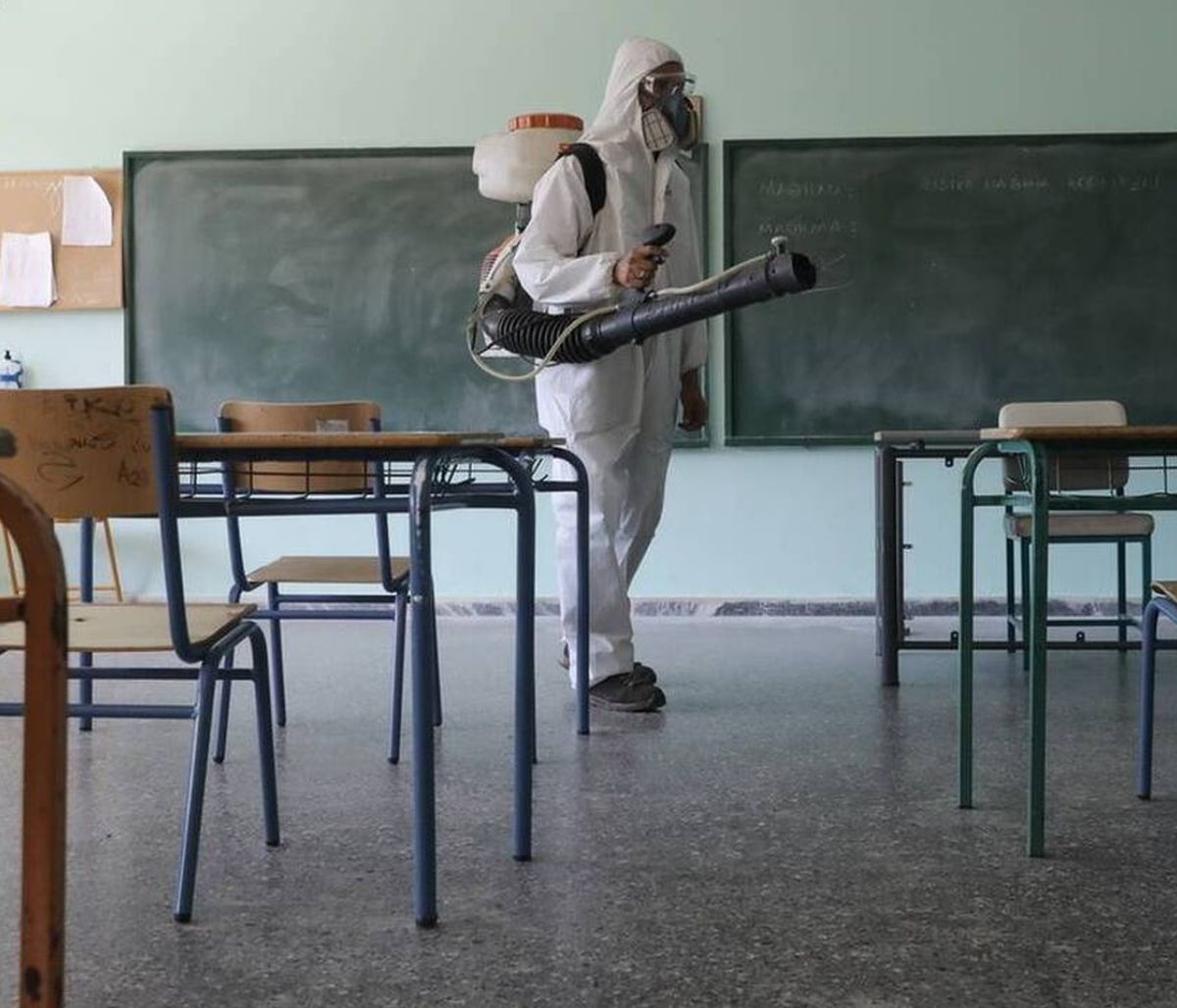 Webex: Το φιάσκο στην τηλεκπαίδευση φέρνει πιο κοντά το άνοιγμα γυμνασίων - λυκείων