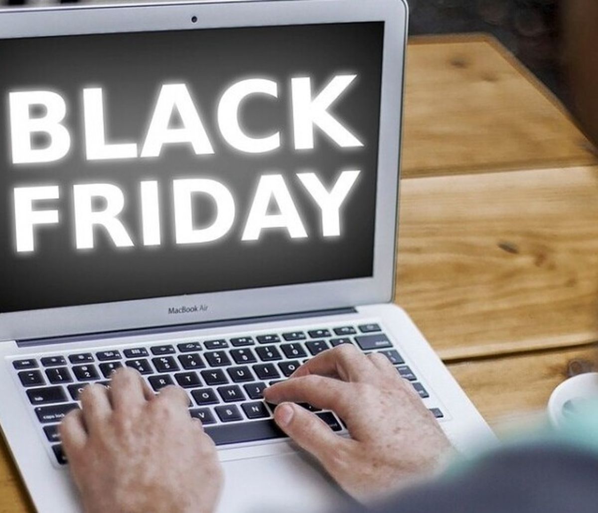 Black Friday 2020: Πότε είναι και πώς θα κάνετε αγορές παρά το Lockdown