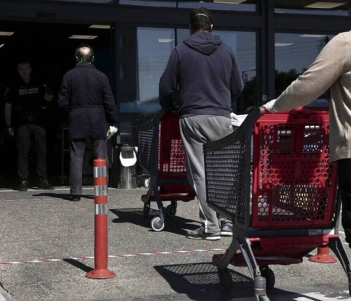 Ωράριο σούπερ μάρκετ: Τι ώρα κλείνουν σήμερα (14/11)