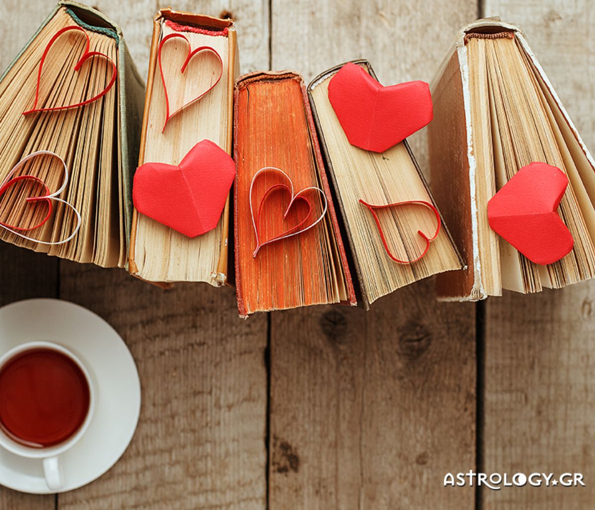 Προβλέψεις για τα αισθηματικά του ζωδίου σου, σήμερα 19/11