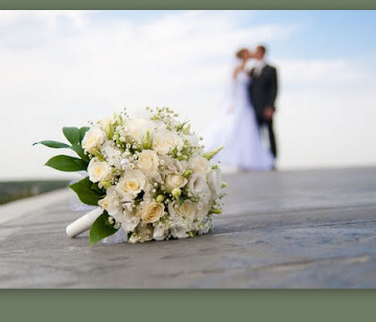 Γνωστό ζευγάρι της ελληνικής showbiz παντρεύεται την Κυριακή!