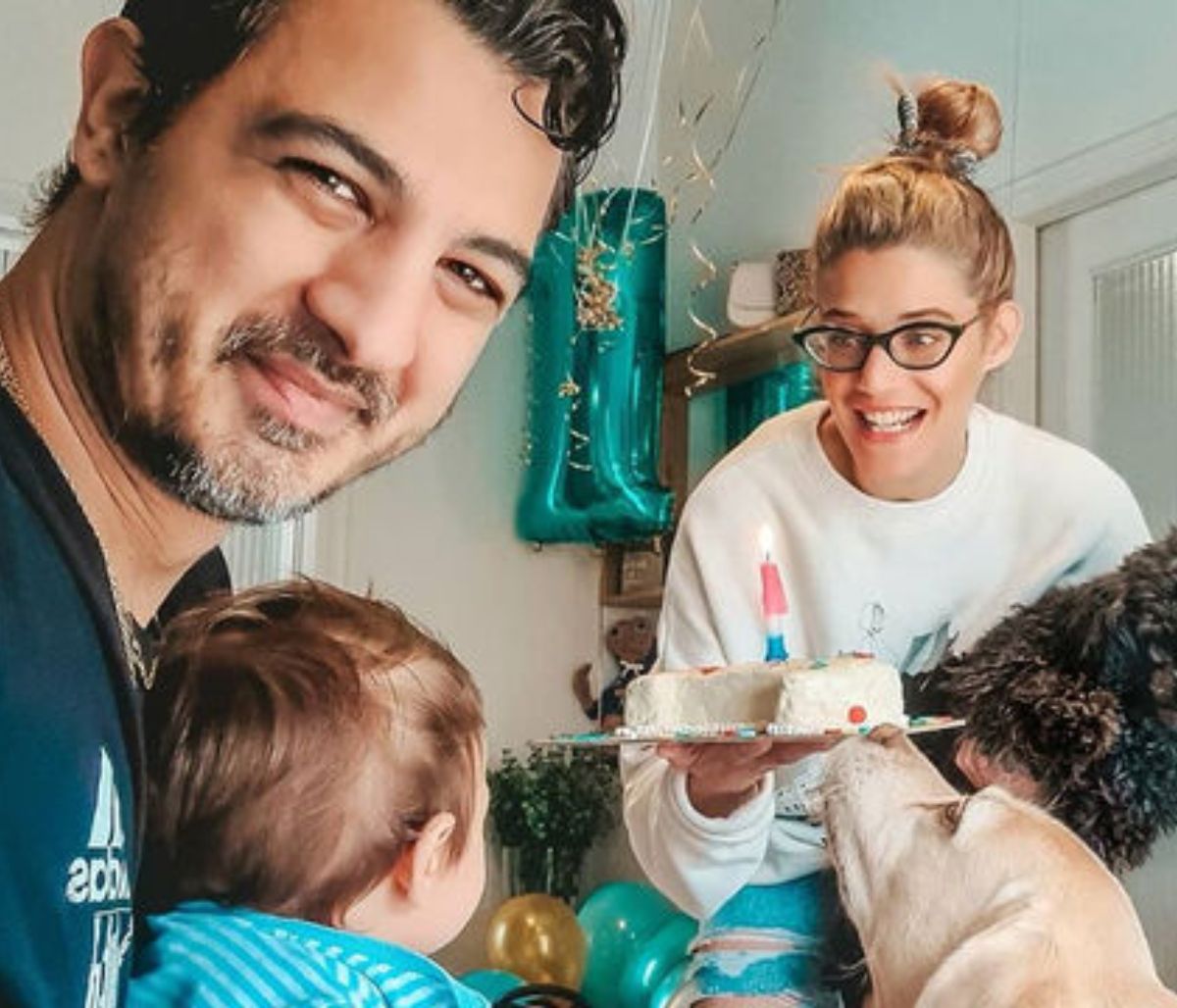 Δήμος Αναστασιάδης: Δείτε πώς φωτογραφήθηκε με τον γιο του (pics)