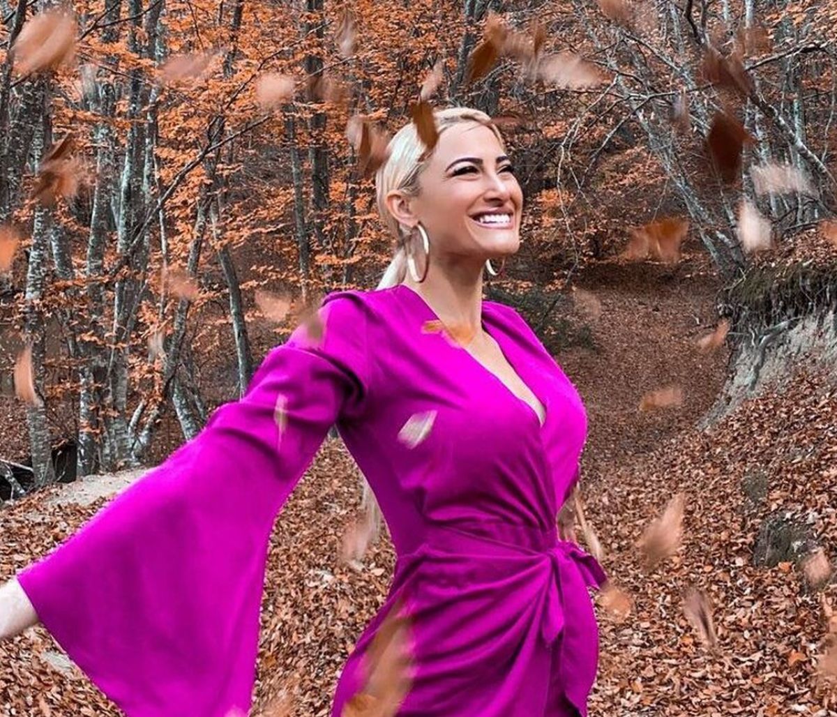 Ιωάννα Τούνη: Η απίστευτη απάντηση στις κατηγορίες πως βγάζει λεφτά από «ανίερες πράξεις»