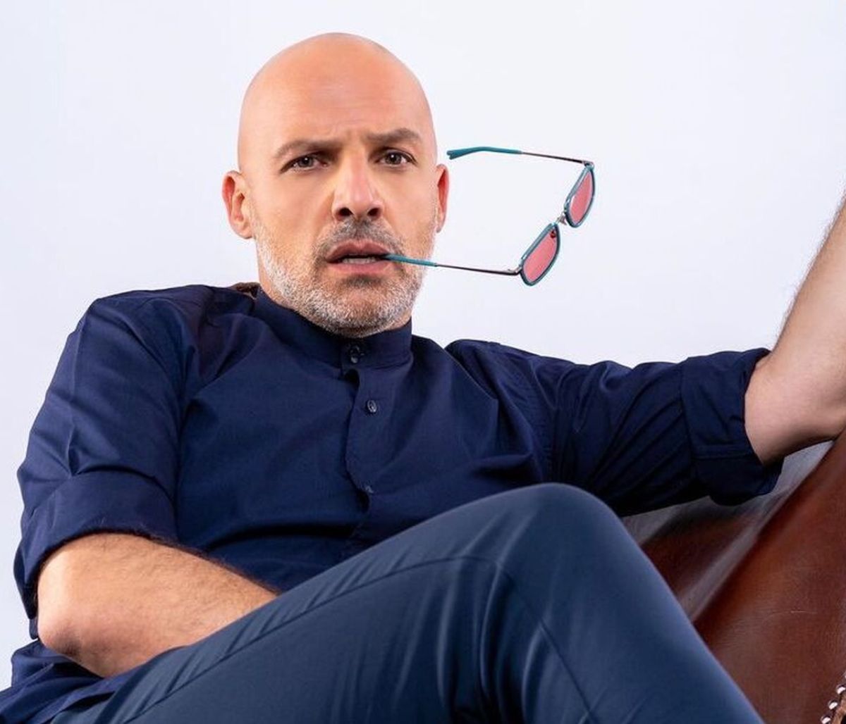 Έχετε δει το σπίτι του Νίκου Μουτσινά; Θα ξετρελαθείτε! (photos)