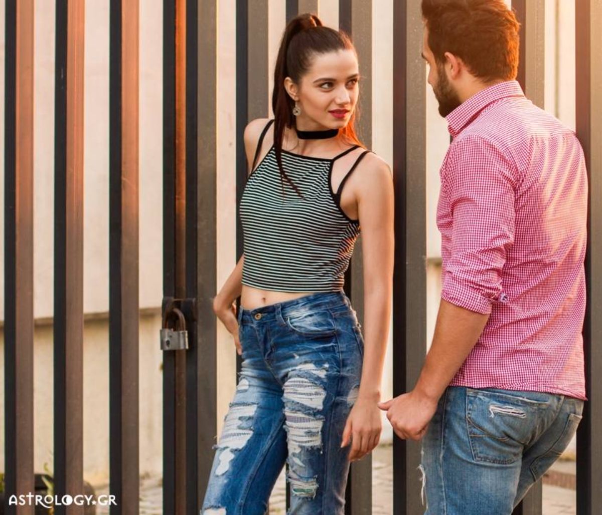 Δεν ξέρεις, αν σε θέλει ο Κριός, ο Λέων ή ο Τοξότης; Θα σου λυθεί αμέσως η απορία!