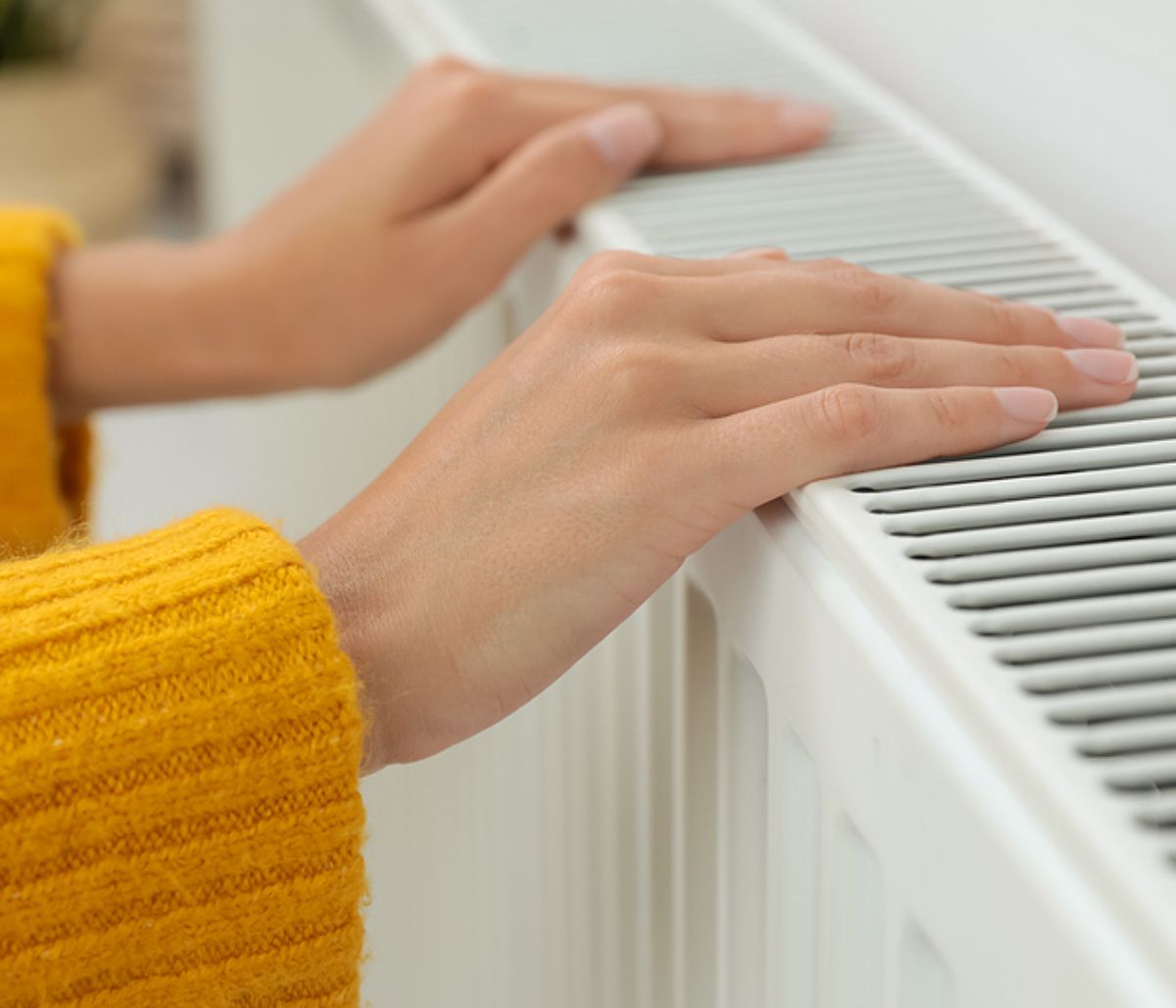 Παγωμένα δάχτυλα: Ποιες παθήσεις υποδεικνύει το σύμπτωμα (εικόνες)