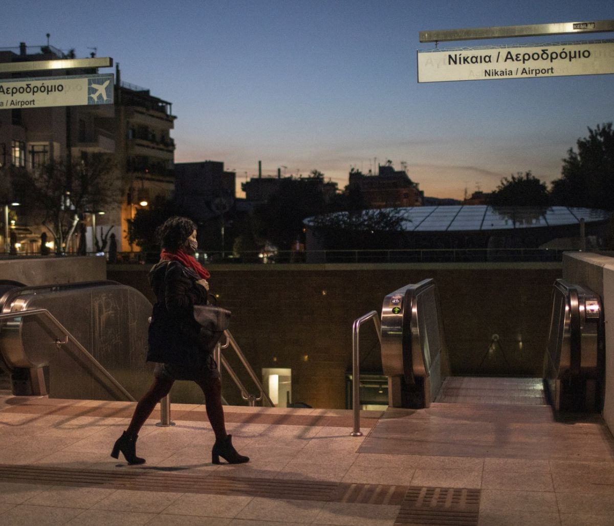 Κρούσματα σήμερα: «Κόλαση» με 2.147 νέες μολύνσεις - 357 διασωληνωμένοι και 22 θάνατοι σε 24 ώρες