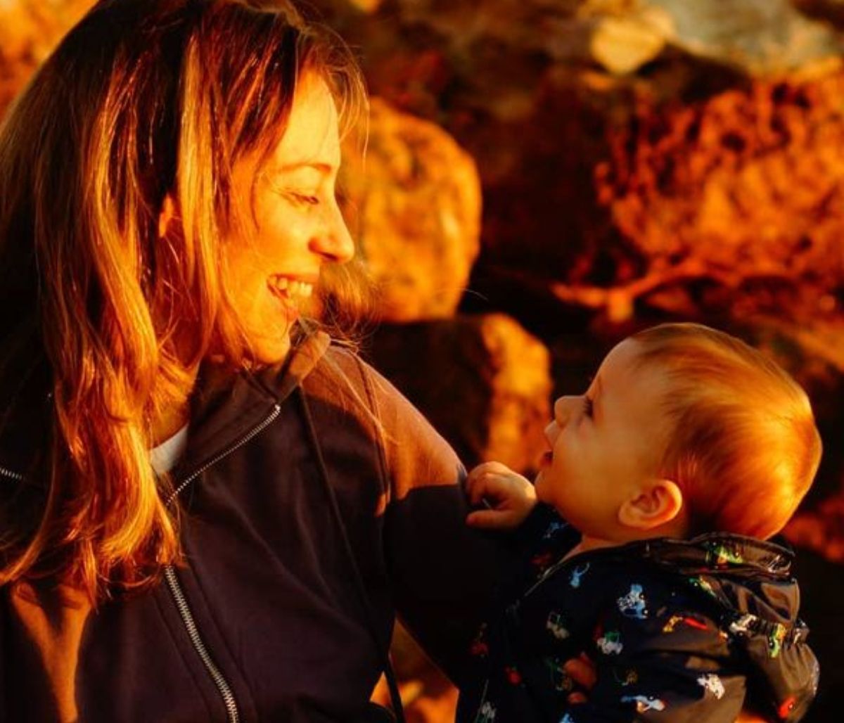 Αλεξάνδρα Ούστα: Ο γιος της κάνει τα πρώτα του βήματα (pics)