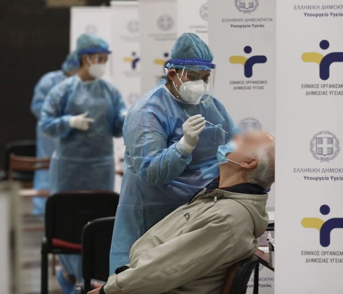 Κρούσματα σήμερα: 2.633 νέα ανακοίνωσε ο ΕΟΔΥ - 43 θάνατοι σε 24 ώρες, στους 479 οι διασωληνωμένοι