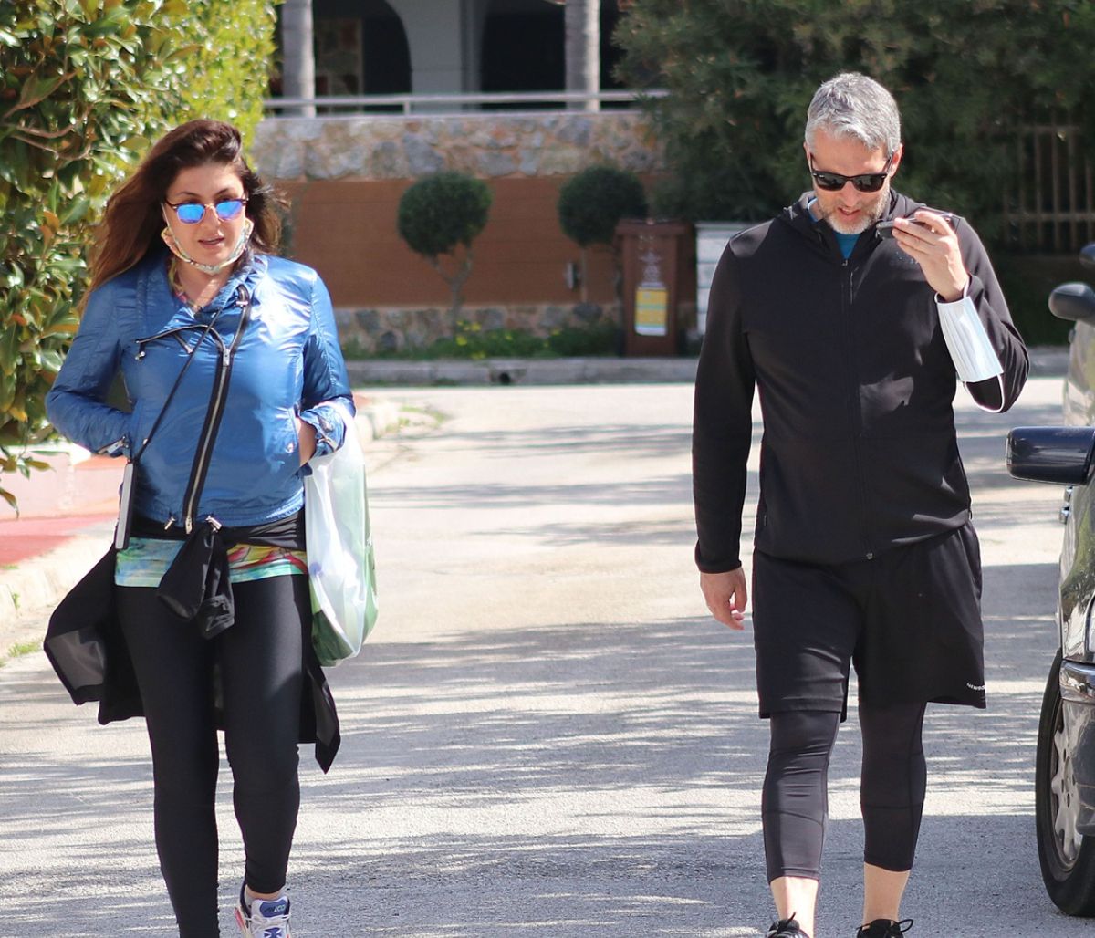 Παπαρίζου – Καψάλης: Το αθλητικό look και το jacket της Έλενας που μας ξετρέλανε