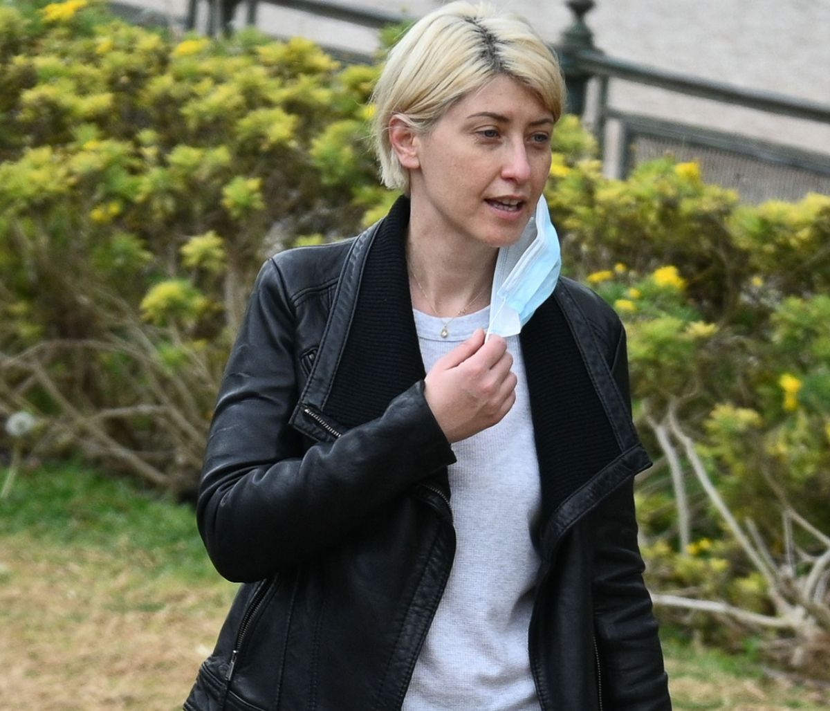 Σία Κοσιώνη: Αδυνάτισε πολύ! Την είδαμε με τζιν παντελόνι και ζηλέψαμε την εμφάνισή της