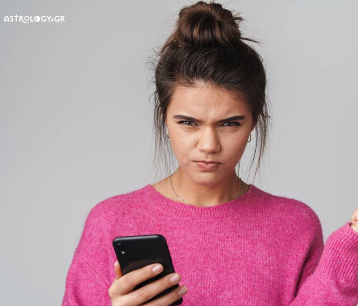 Κριέ, Λέοντα, Τοξότη, πώς αντιδράς όταν «τα έχεις πάρει κρανίο»;