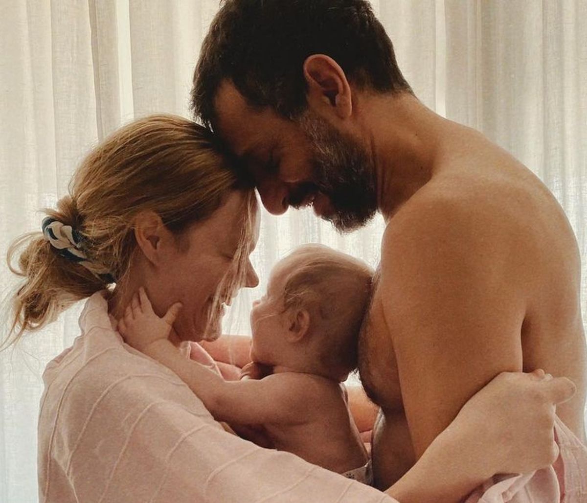 Χρανιώτης - Αβασκαντήρα: Αποκαλύπτουν πώς βιώνουν τον κορονοϊό με το μωρό τους