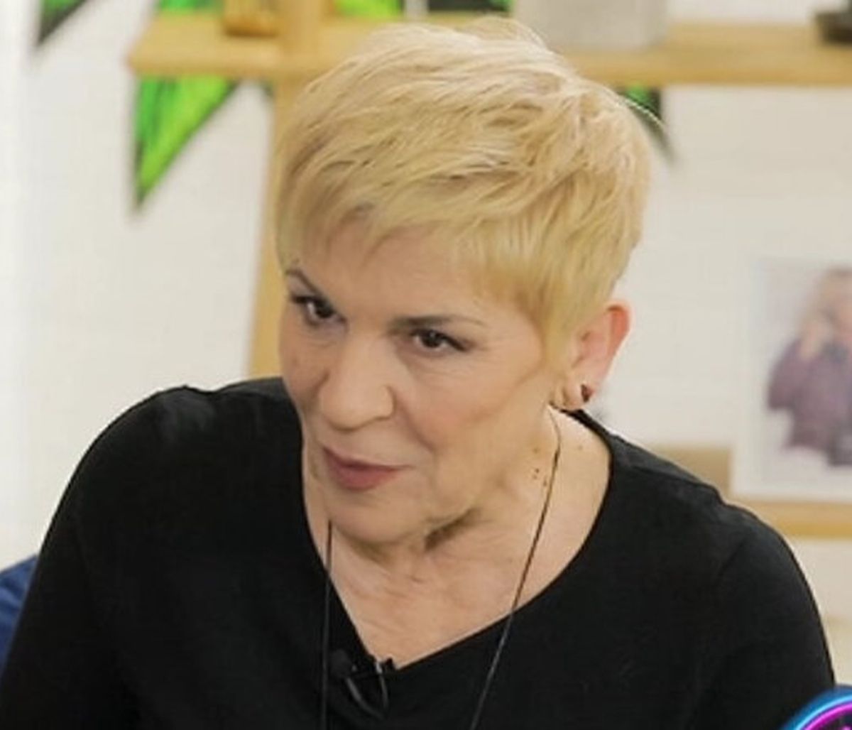 Συγκλονίζει η Χρύσα Ρώπα: Η εξομολόγηση για την υιοθεσία και οι στιγμές που την πλήγωσαν