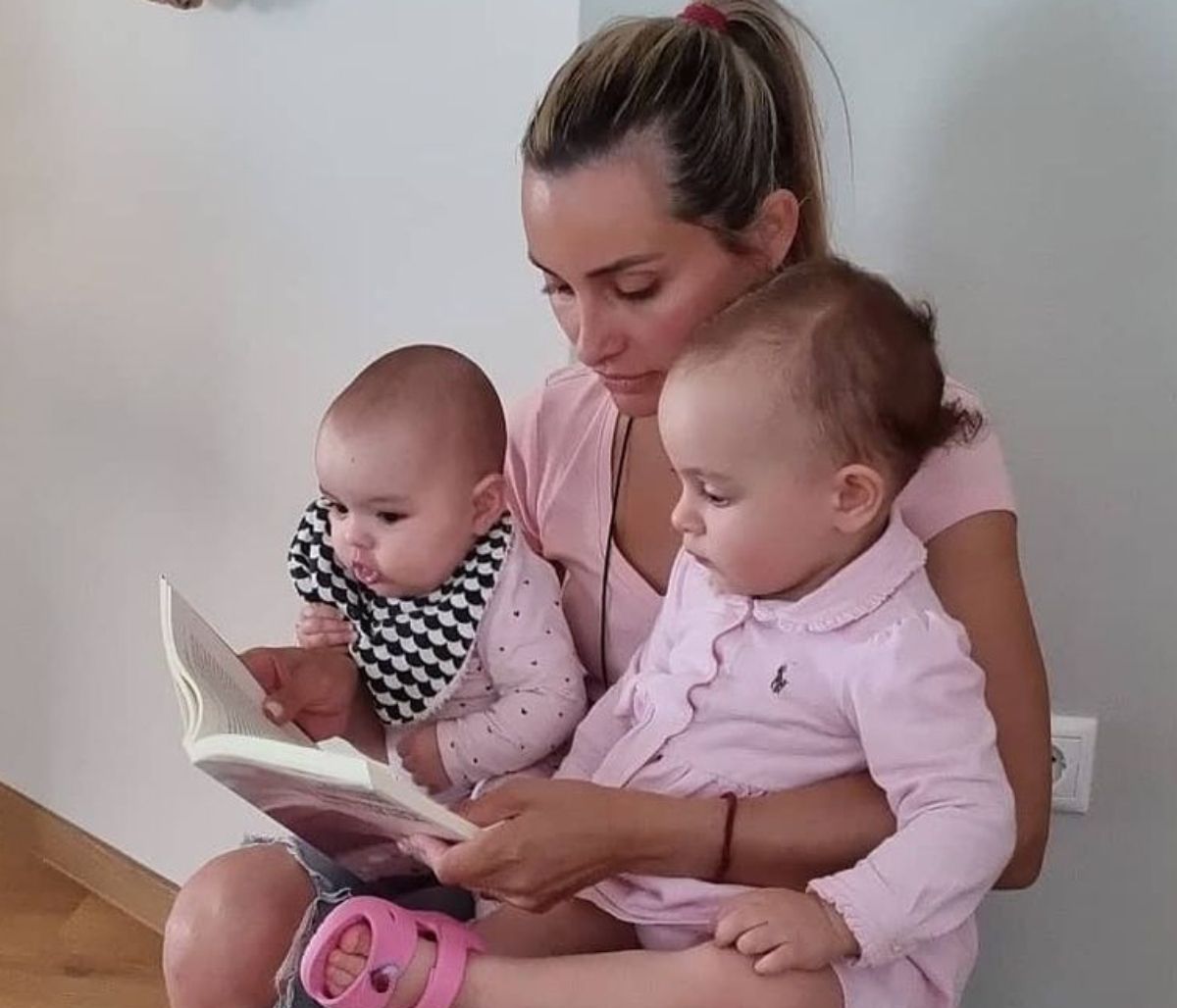 Βασιλική Μιλλούση: Το βίντεο με τις δυο κόρες της που κάνει θραύση