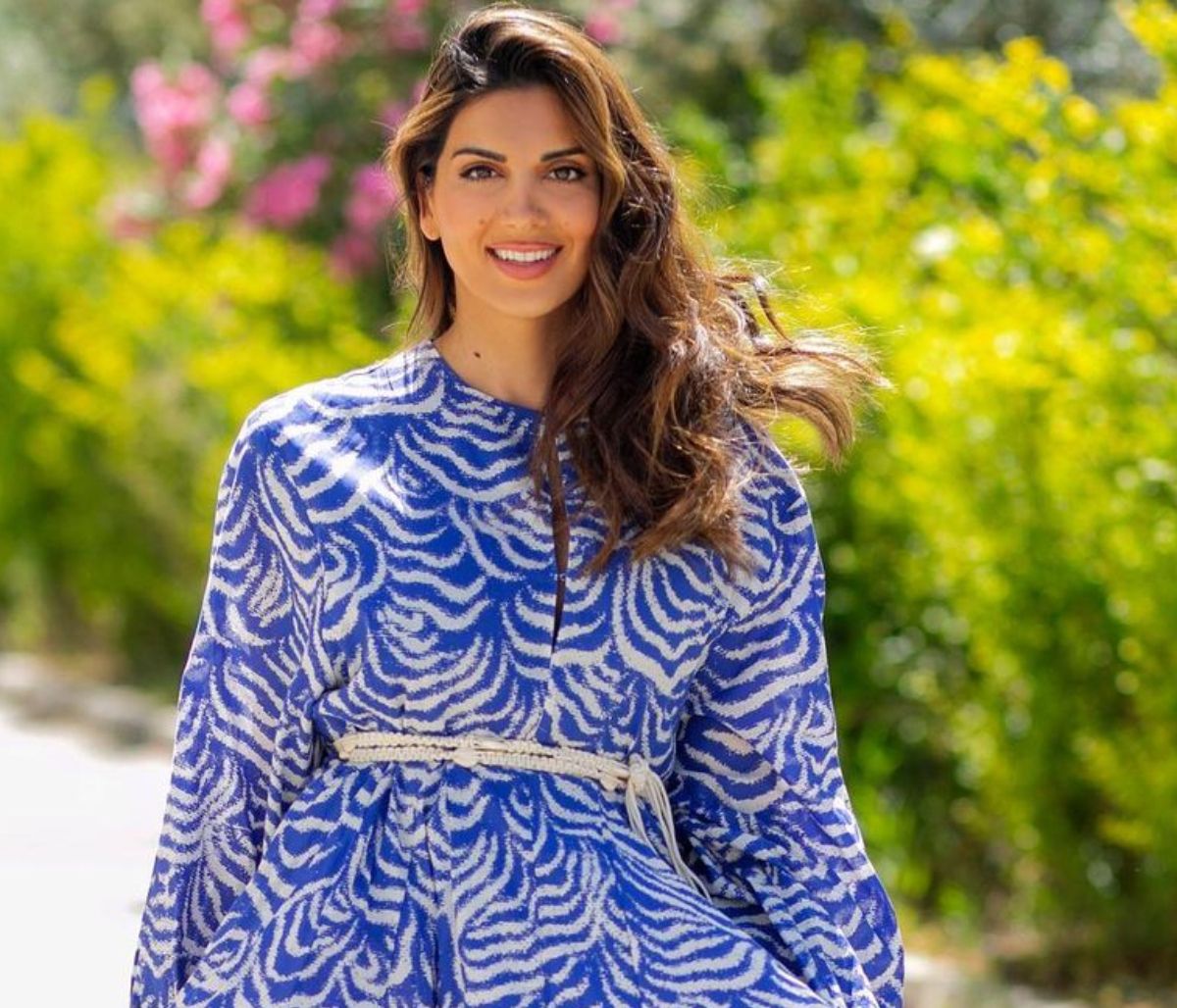 Η Σταματίνα Τσιμτσιλή ποζάρει με τις κόρες και τον γιο της