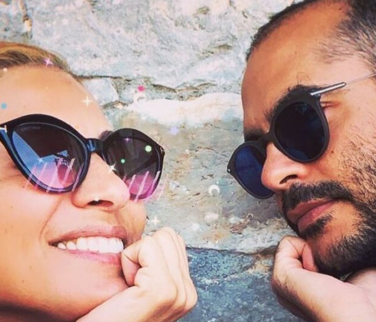 Ο Στέλιος Μανουσάκης μιλάει πρώτη φορά για την Ηλιάκη και τη νεογέννητη κόρη τους! Θα παντρευτούν;